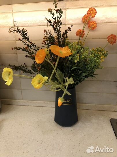 Ваза с цветами