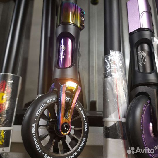 Трюковой самокат Vokul Saga