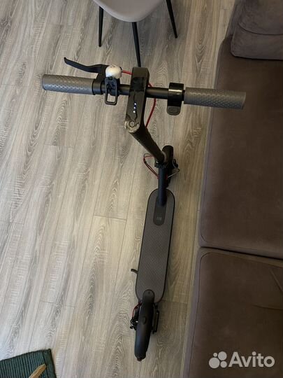 Электросамокат Xiaomi mijia M365