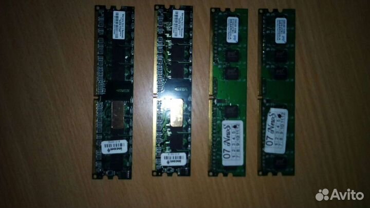 Оперативная память у всех 512 mb