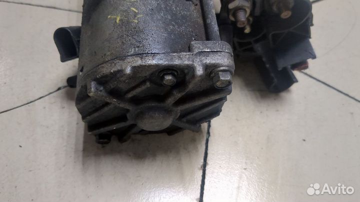 Стартер Volvo S40 2004, 2005