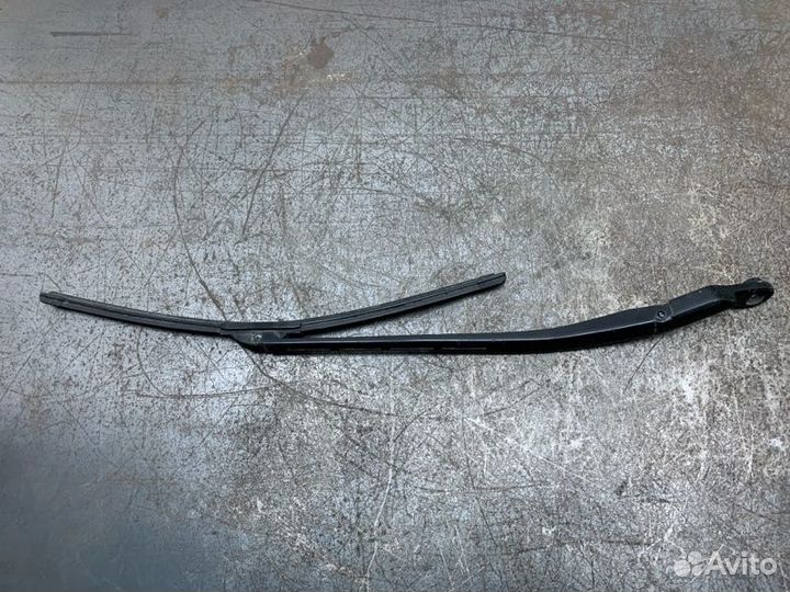 Поводок передний правый Audi A4 универсал BPW 2008