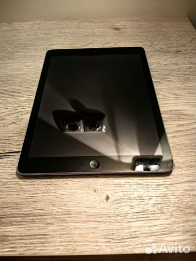 Планшет iPad air 128