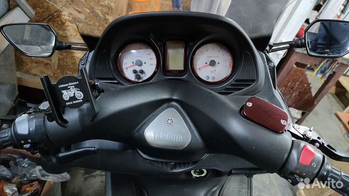 Максискутер Yamaha t-max 500