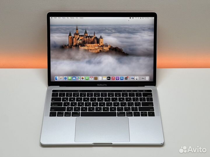 MacBook Pro 13 2018 i7 2.7/16gb/512gb