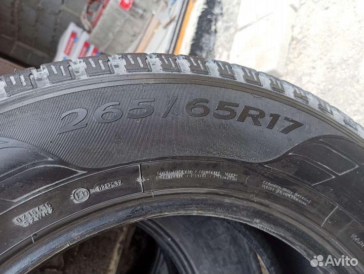 Goodyear EfficientGrip 265/65 R17