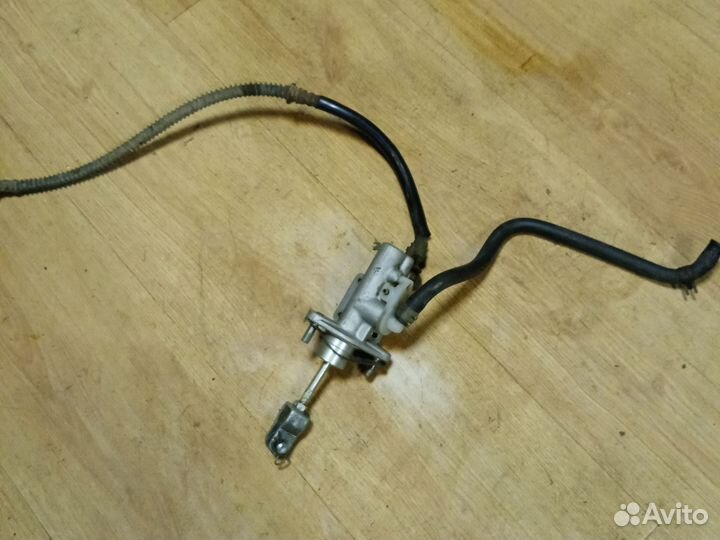 Главный цилиндр сцепления mitsubishi outlander 1