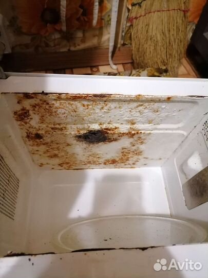 Микроволновая печь Supra