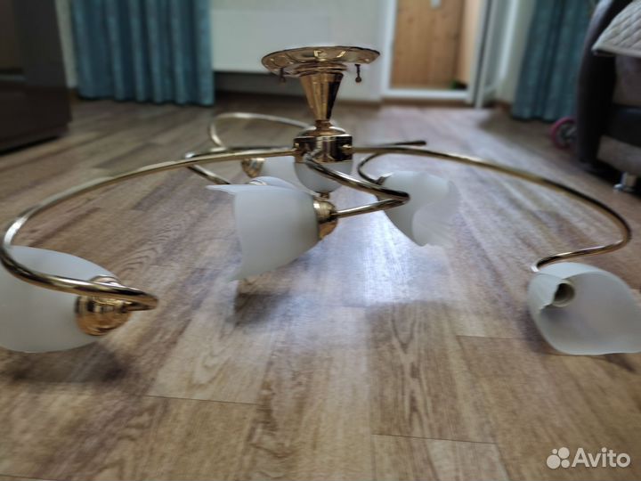 Люстра потолочная