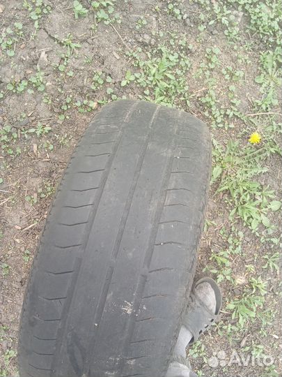 Barum BF 200 2.25/4.5 R14 19B