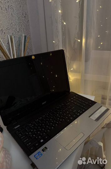 Ноутбук Acer aspire E1-571G