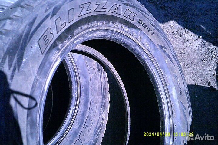 Bridgestone Blizzak DM-V1 275/60 R18