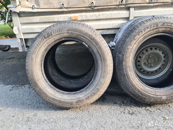 Bridgestone Ecopia EP850 215/65 R16