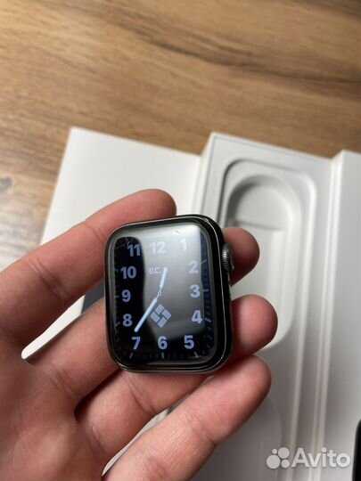 Apple watch series 5 44mm
