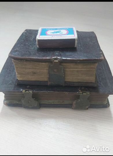 Рукописные церковные книги