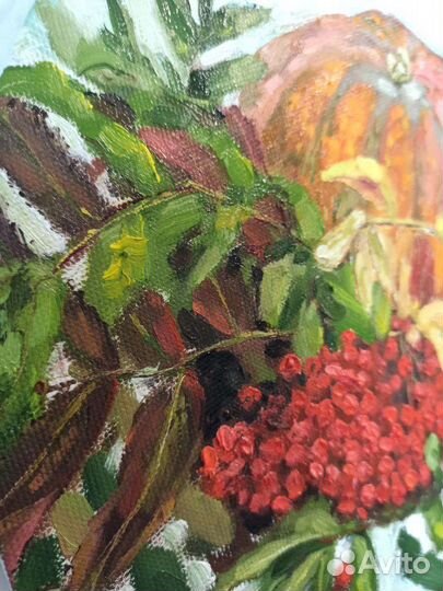 Картина маслом с рябиной на круглом холсте