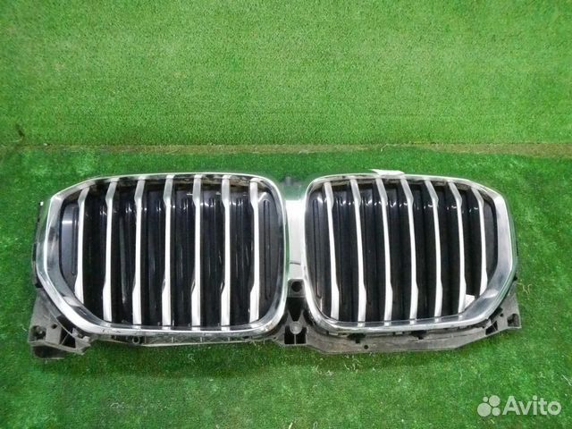 Решетка радиатора BMW X5 G05 (2018-н.в.)