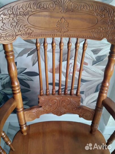 Стул из ценных пород дерева