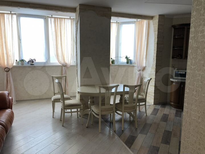 3-к. квартира, 100 м², 13/16 эт.