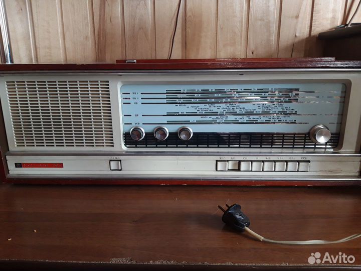 Радиола Кантата-203