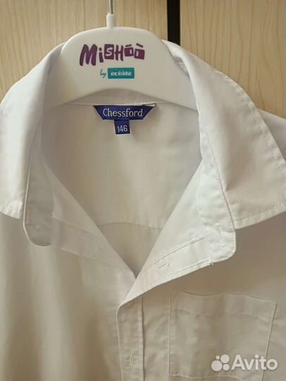 Рубашка белая с коротким рукавом на мальчика 146