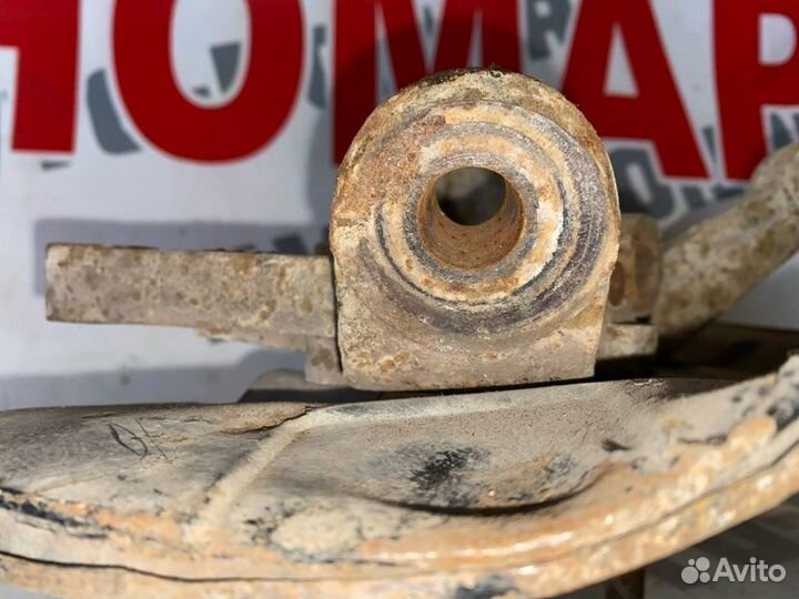 Кулак поворотный передний правый Chery Tiggo 1.8