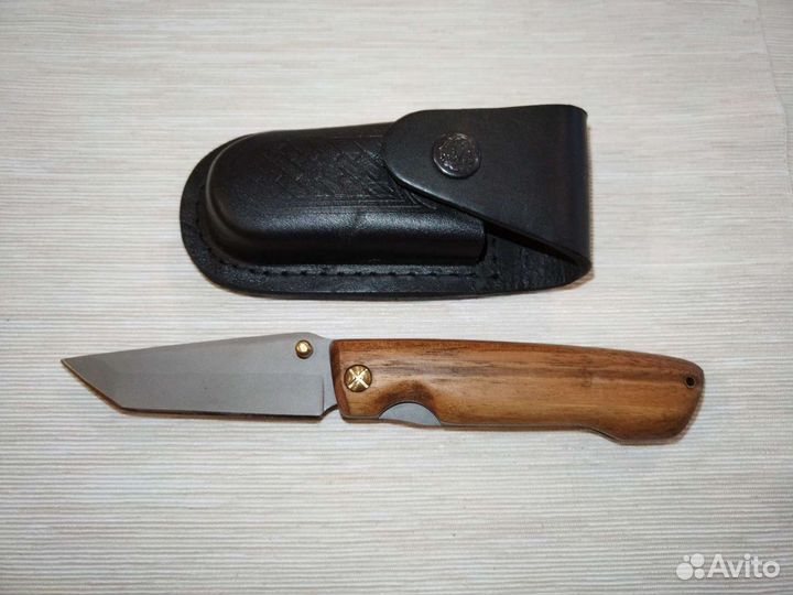 Нож