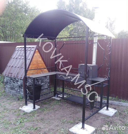 Беседка с мангалом