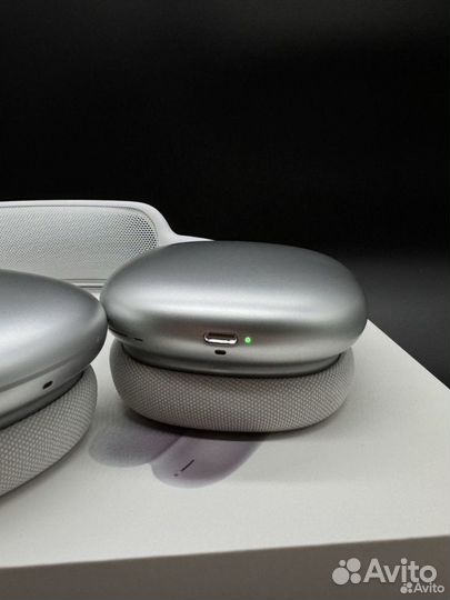 AirPods Max White - Лучше ты уже не найдешь