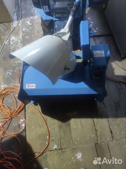 Снегоуборщик для мотоблока