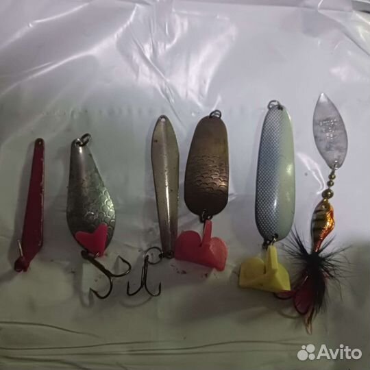 Блесны и крючки