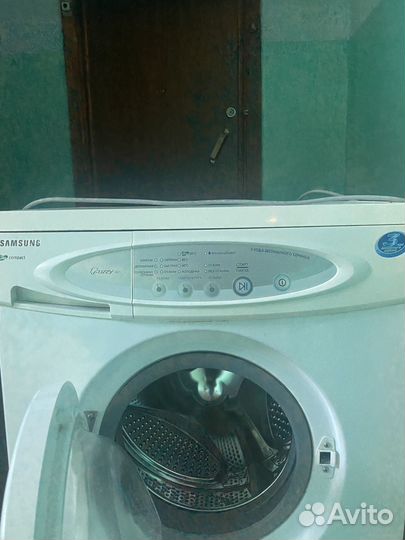 Стиральная машинка Samsung на запчасти