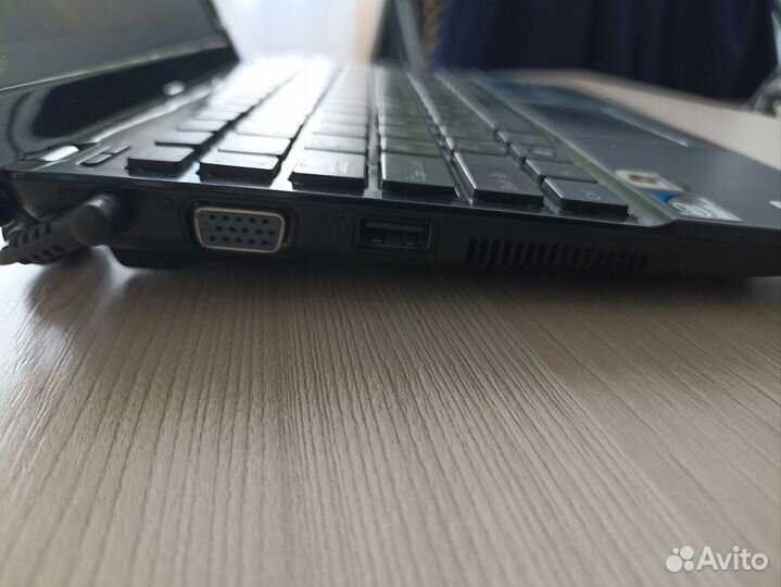 Нетбук asus eee pc seashell series