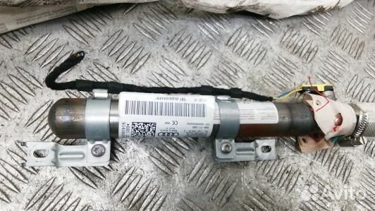 Шторка безопасности audi Q5 (LKR08S401)