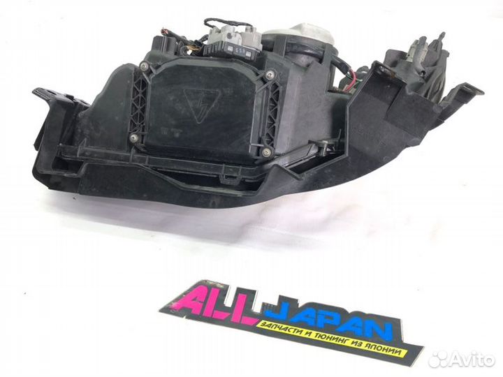 Фара передняя передняя правая Subaru Legacy BL