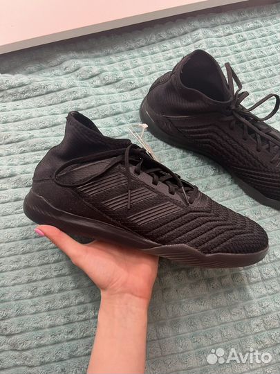 Футзалки adidas predator tango 18.3