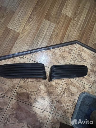 Заглушки бампера nissan sunny fb15