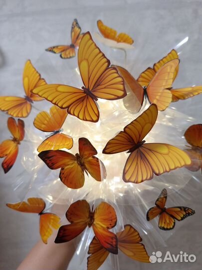 Букет из бабочек