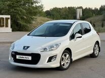 Peugeot 308 1.6 AT, 2011, 224 500 км, с пробегом, цена 574 000 руб.