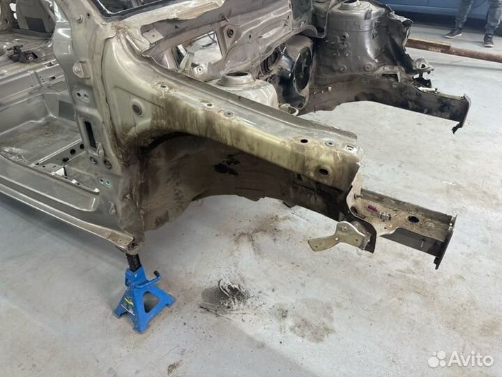 Лонжерон правый Skoda Fabia 2 1.4 cggb 2011