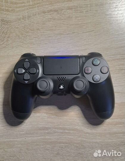Геймпад dualshock 4
