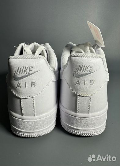 Кроссовки Nike AIR force 1 белые