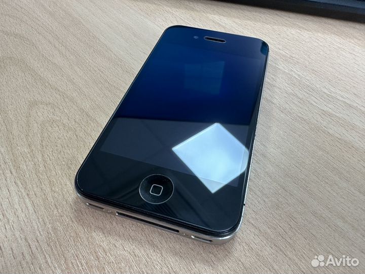 iPhone 4S, 64 ГБ