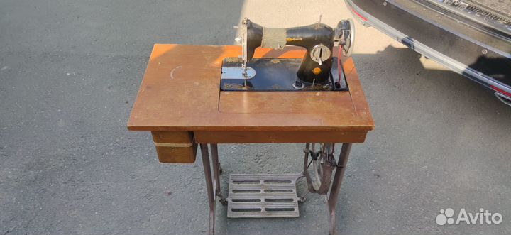 Машинка швейная ножная пмз им калинина