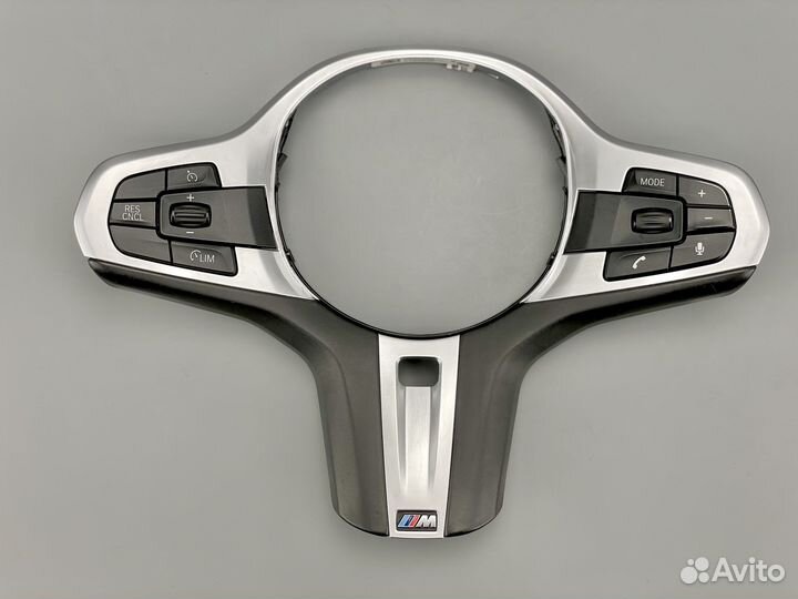 BMW G30 накладка на руль