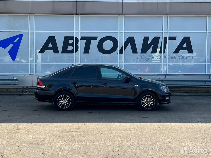 Volkswagen Polo 1.6 AT, 2015, 157 921 км