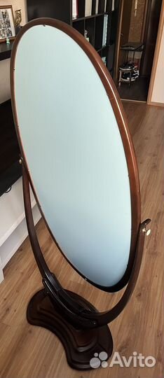 Зеркало напольное