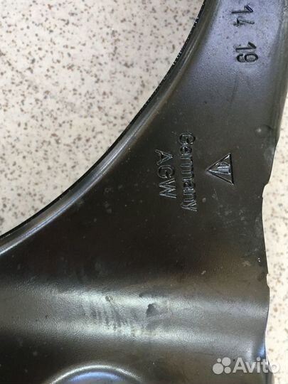 Пыльник тормозного диска передний левый Porsche