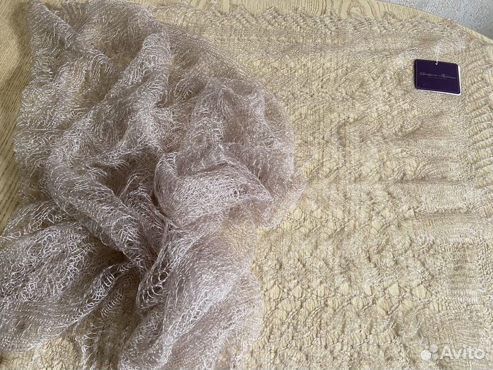 Оренбургский пуховый палантин новый 220 см *75 см