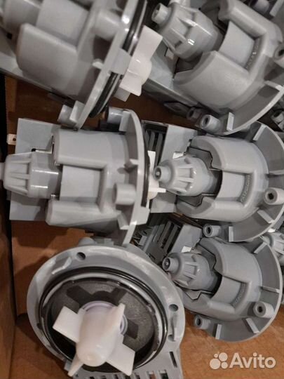 Насос сливной для стиральной машины (помпа) универ